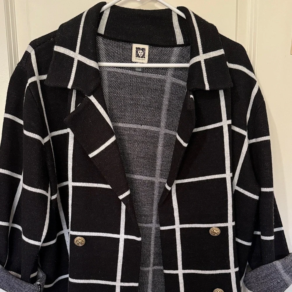 Anne Klein Black and White Knit Sweater - Picture 4 of 7